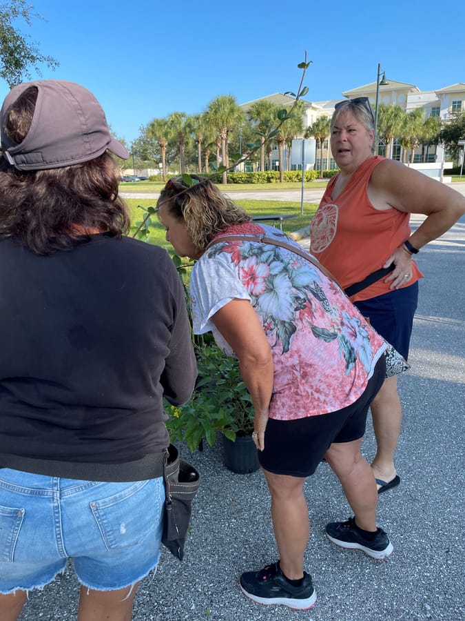Community_Yard_Sale_09.23(43)