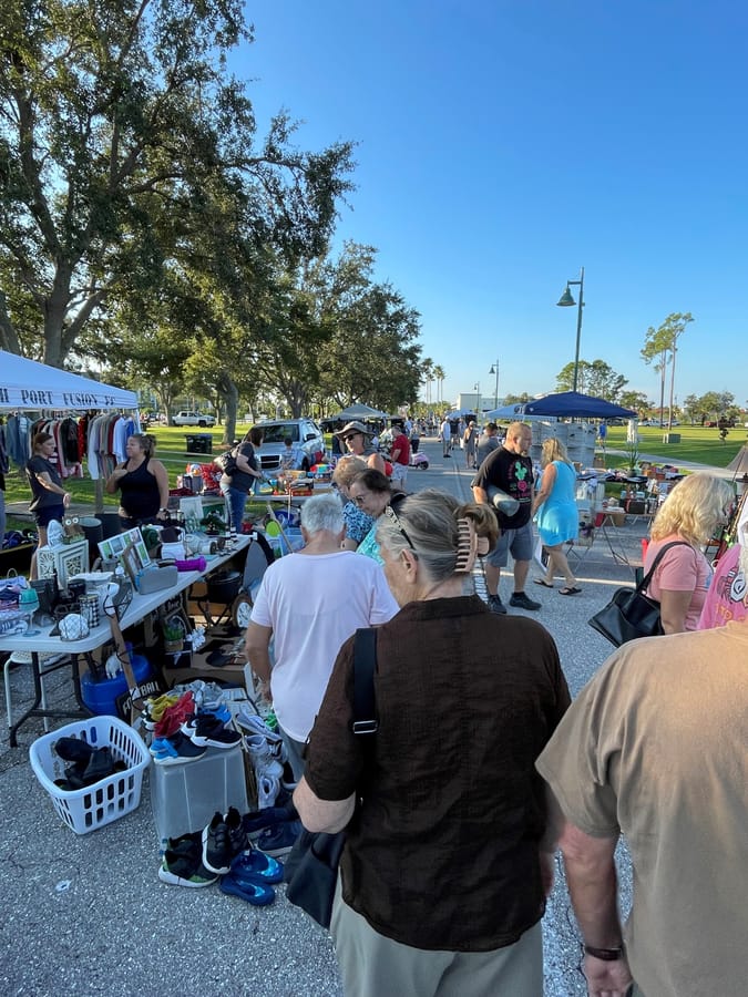 Community_Yard_Sale_09.23(21)