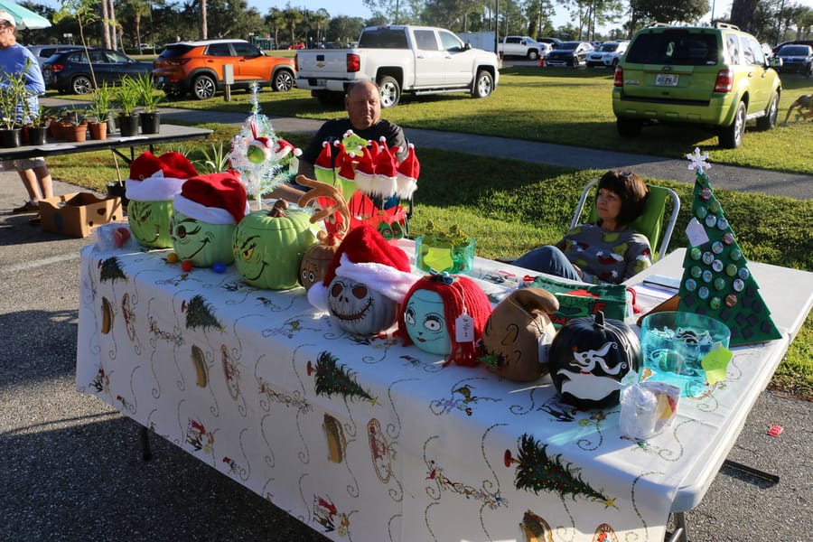 Community_Yard_Sale_20231104 (4)