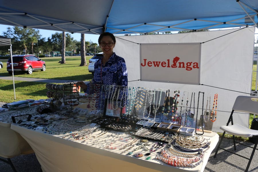 Community_Yard_Sale_20231104 (9)