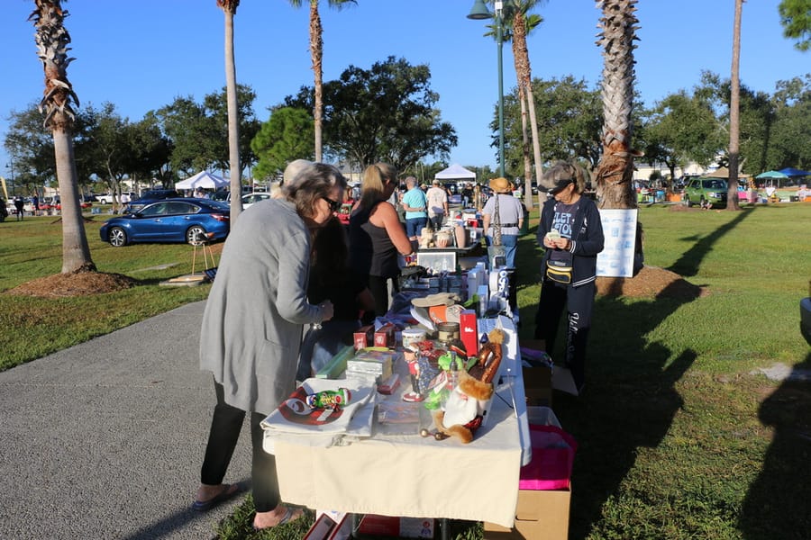 Community_Yard_Sale_20231104 (2)