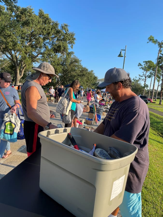 Community_Yard_Sale_09.23(13)