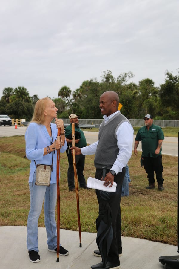 Myakkahatchee_Creek_Trail_Ribbon_Cutting_11.15 (17)