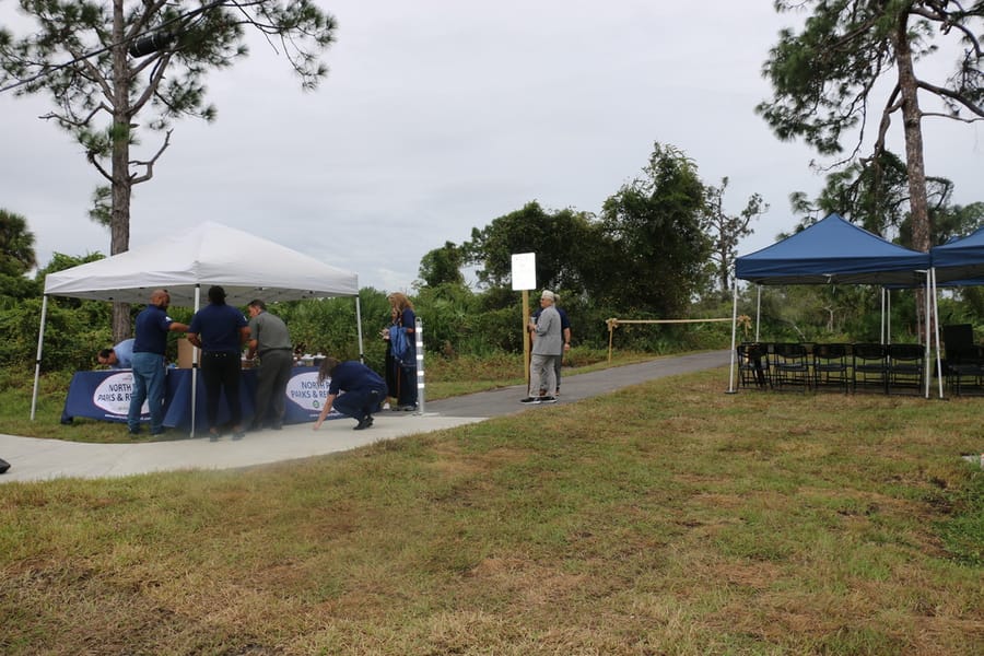 Myakkahatchee_Creek_Trail_Ribbon_Cutting_11.15 (9)