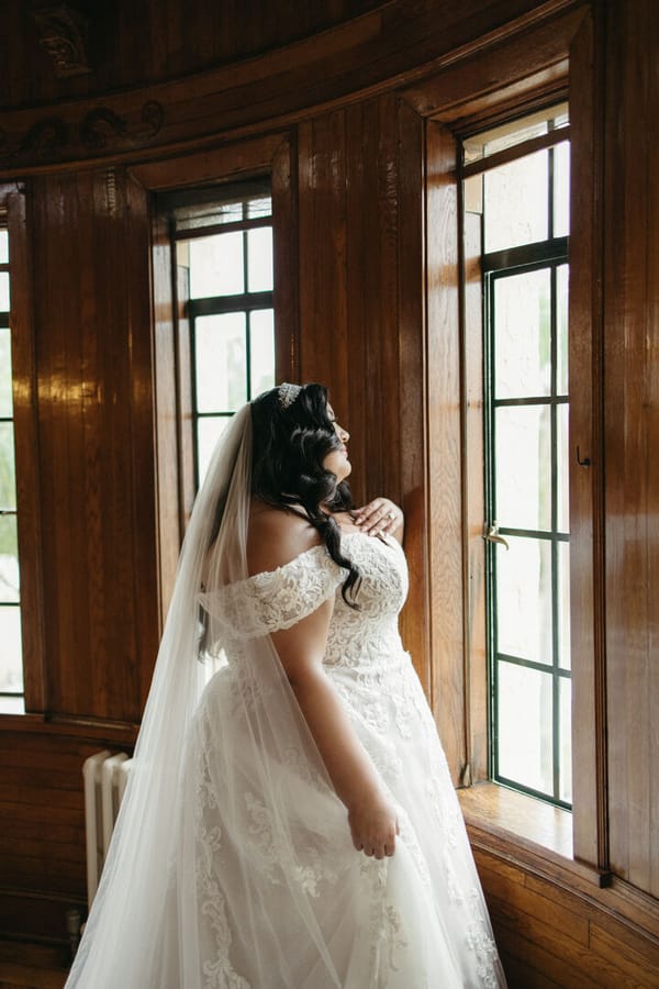 THE BONIFACIOS Janel Herranz Photography