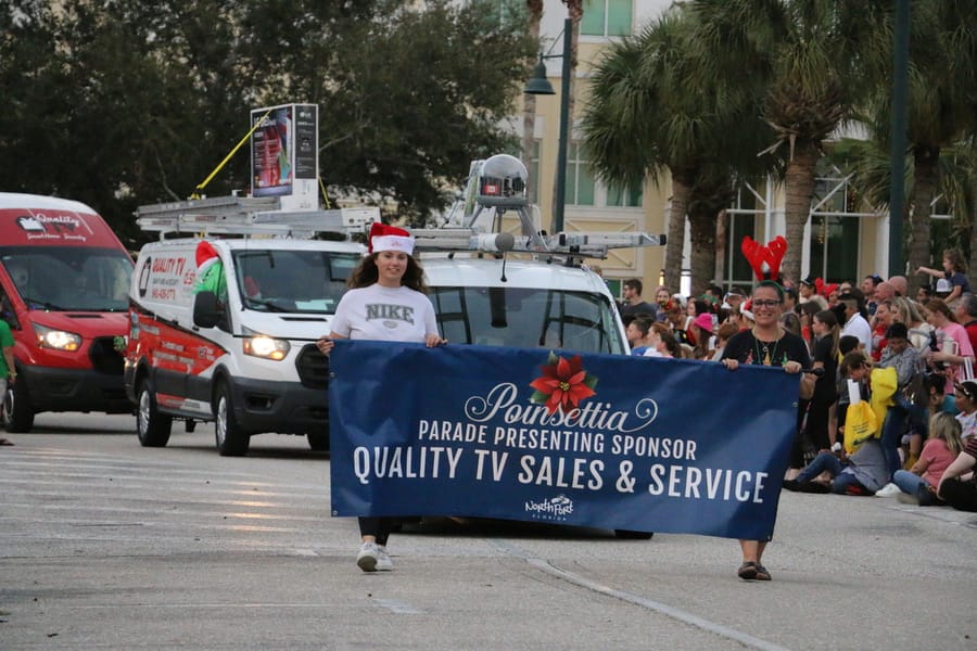 Poinsettia_parade_festival_20231202 (124)