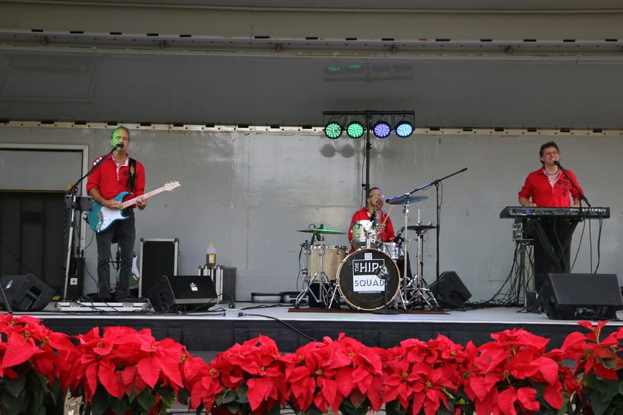 Poinsettia_parade_festival_20231202 (46)