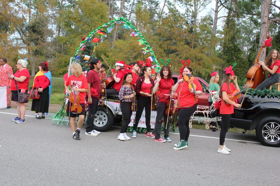 Poinsettia_parade_festival_20231202 (607)