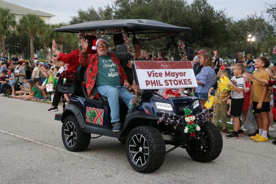 Poinsettia_parade_festival_20231202 (120)