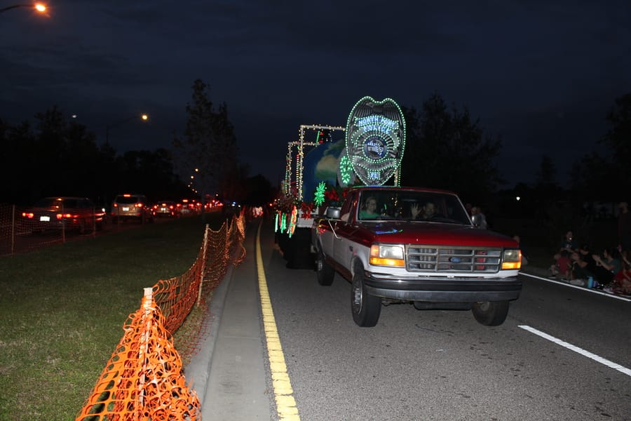 Poinsettia_parade_festival_20231202 (630)