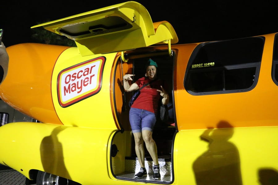 Poinsettia_parade_festival_20231202 (470)