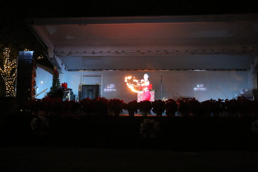 Poinsettia_parade_festival_20231202 (488)