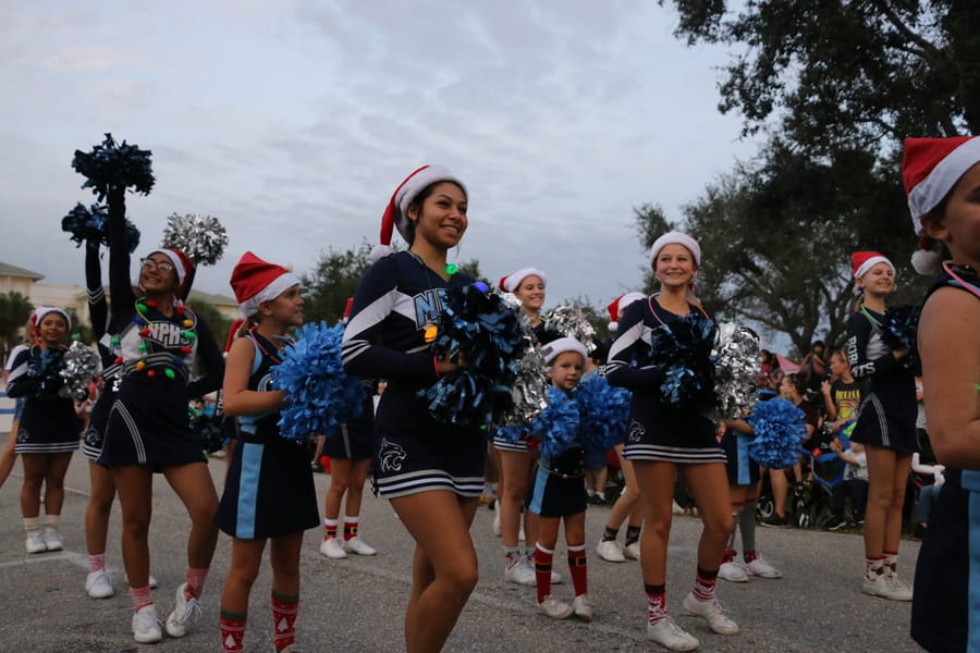 Poinsettia_parade_festival_20231202 (261)