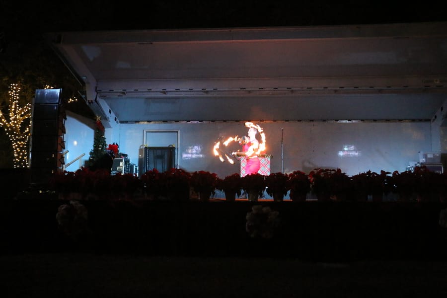 Poinsettia_parade_festival_20231202 (489)