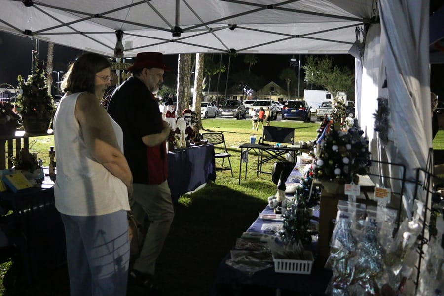 Poinsettia_parade_festival_20231202 (519)