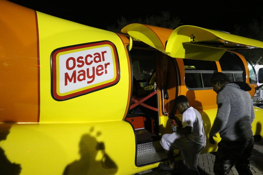 Poinsettia_parade_festival_20231202 (473)