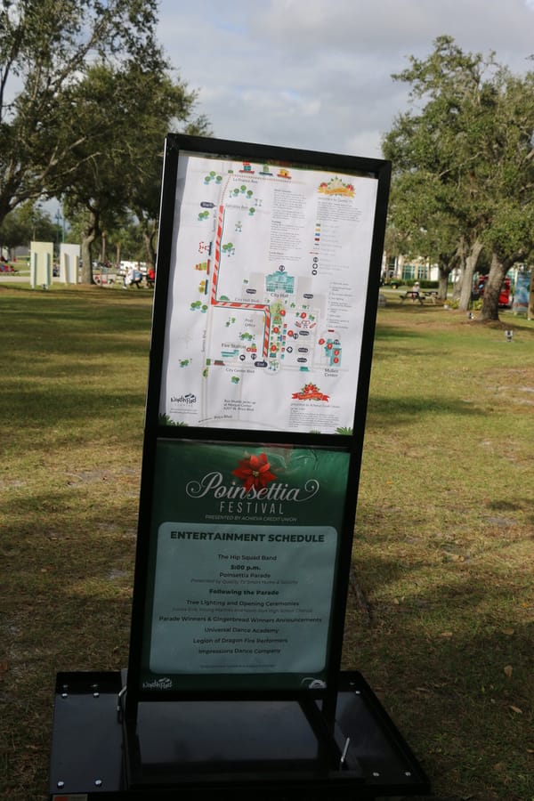 Poinsettia_parade_festival_20231202 (24)
