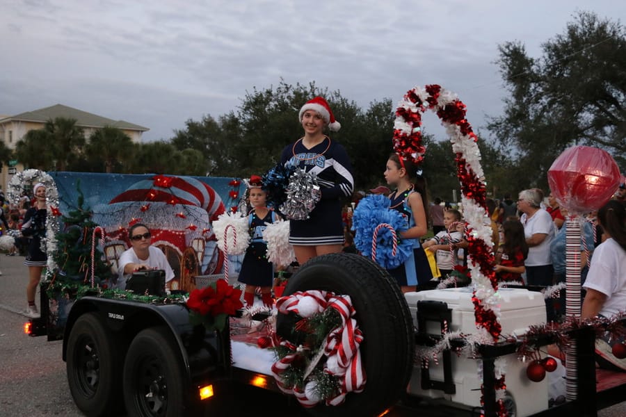 Poinsettia_parade_festival_20231202 (249)