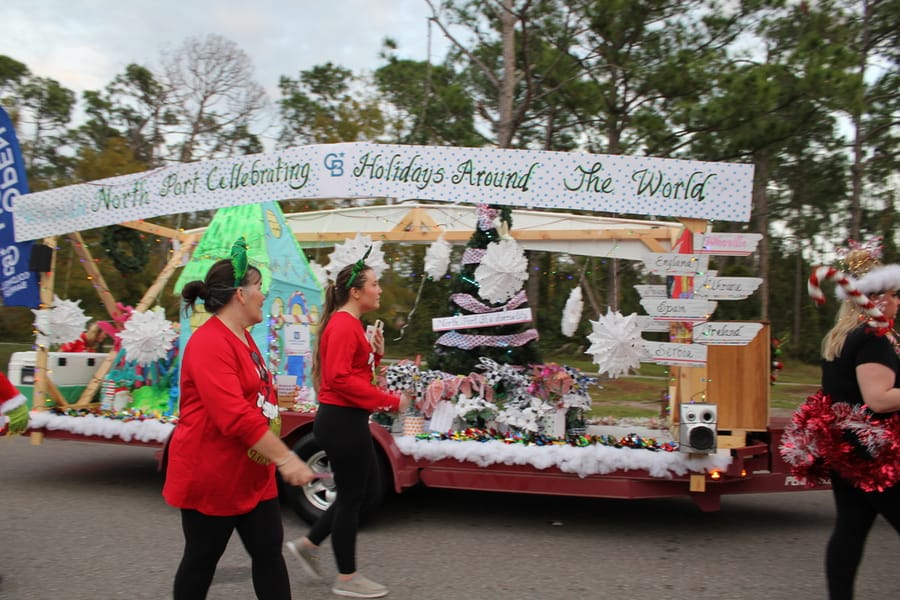 Poinsettia_parade_festival_20231202 (609)