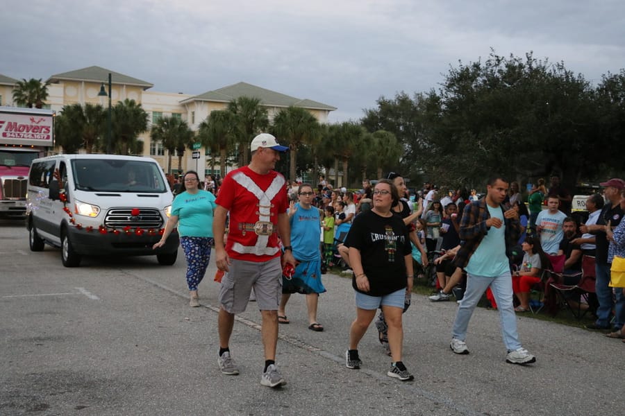 Poinsettia_parade_festival_20231202 (176)