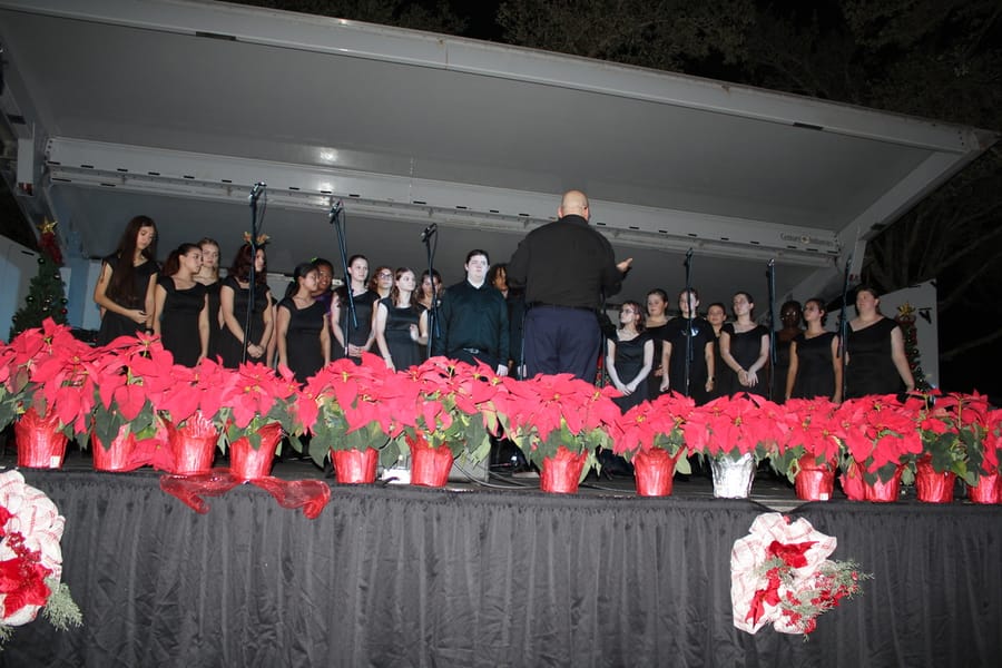 Poinsettia_parade_festival_20231202 (638)