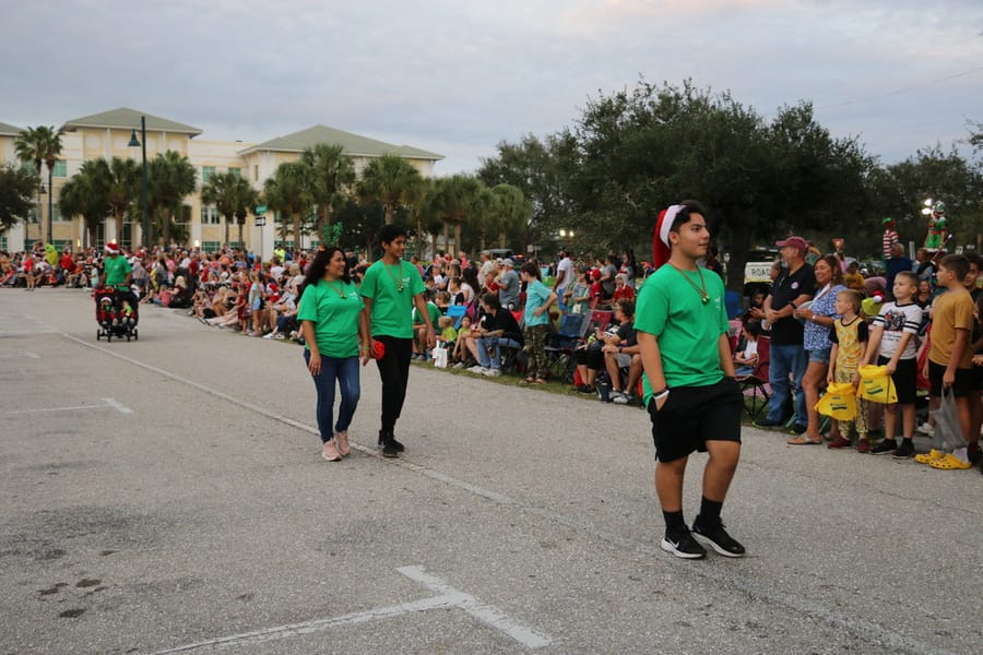 Poinsettia_parade_festival_20231202 (108)