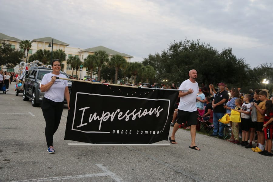 Poinsettia_parade_festival_20231202 (141)