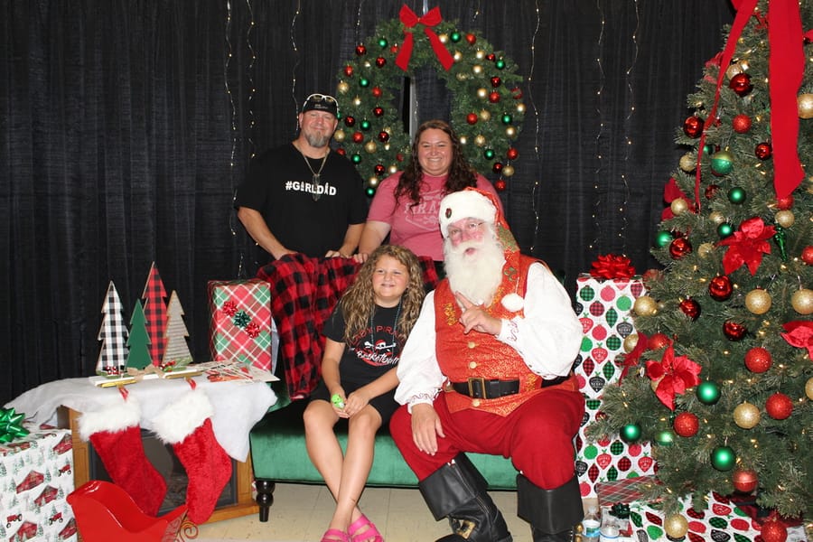 Poinsettia_parade_festival_20231202 (658)