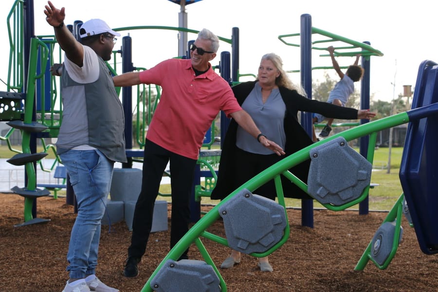 Mckibben_Park_Ribbon_Cutting_20231213 (8)