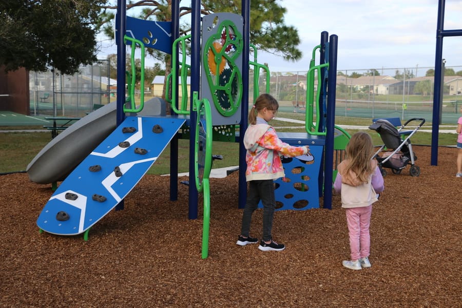 Mckibben_Park_Ribbon_Cutting_20231213 (124)