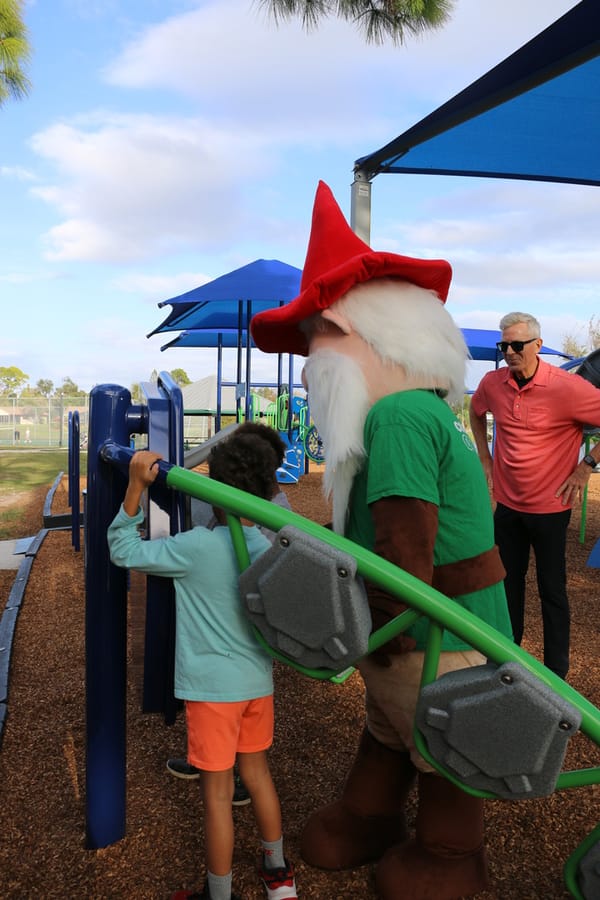 Mckibben_Park_Ribbon_Cutting_20231213 (213)