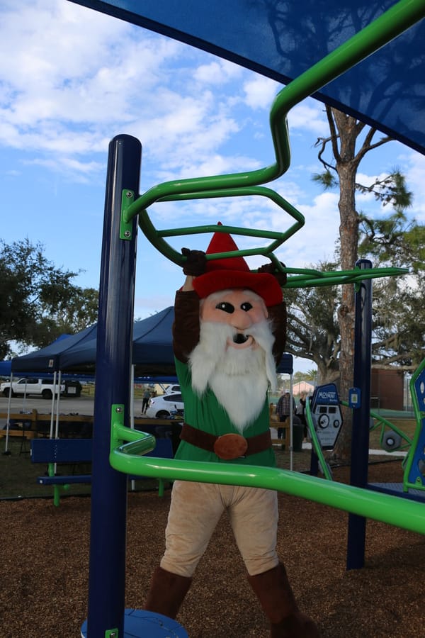Mckibben_Park_Ribbon_Cutting_20231213 (161)