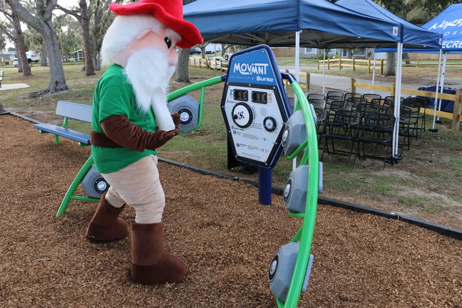 Mckibben_Park_Ribbon_Cutting_20231213 (153)