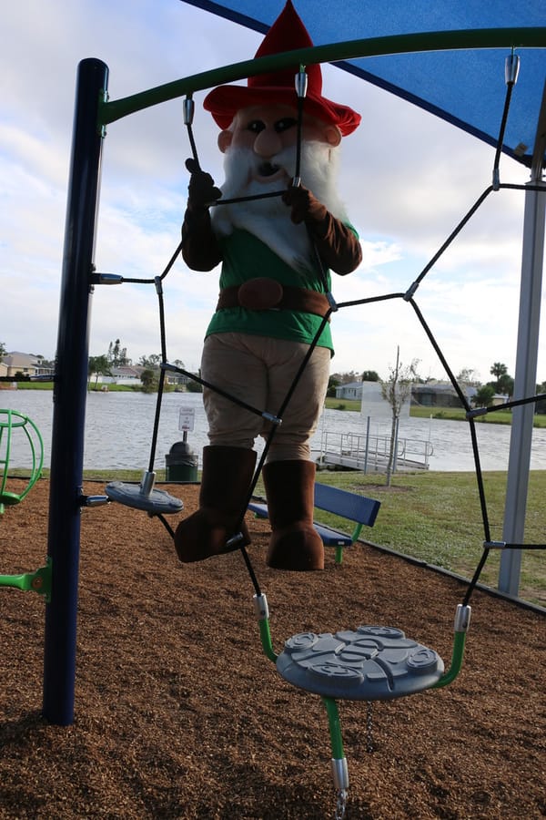 Mckibben_Park_Ribbon_Cutting_20231213 (174)