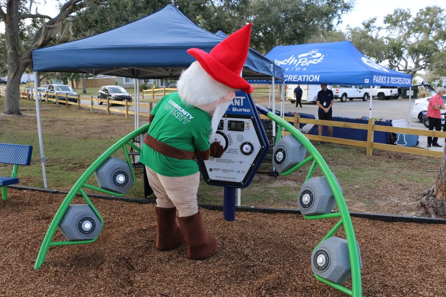 Mckibben_Park_Ribbon_Cutting_20231213 (142)