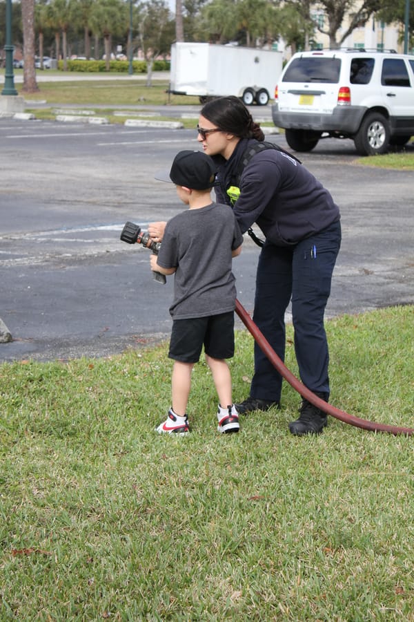 winter_camp_touch-a-truck_20240104 (29)
