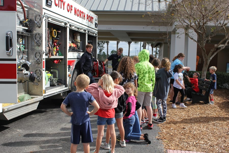 winter_camp_touch-a-truck_20240104 (59)