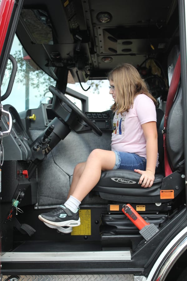winter_camp_touch-a-truck_20240104 (50)