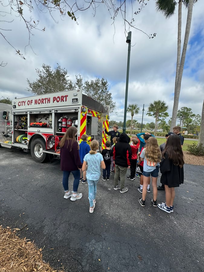 winter_camp_touch-a-truck_20240104 (83)