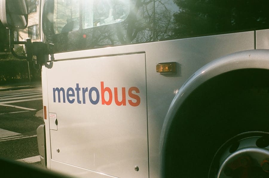 webRNS-DC-Metrobus1 121323