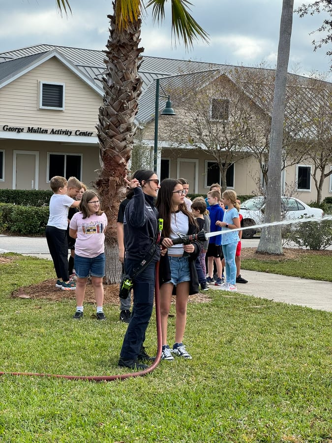 winter_camp_touch-a-truck_20240104 (61)