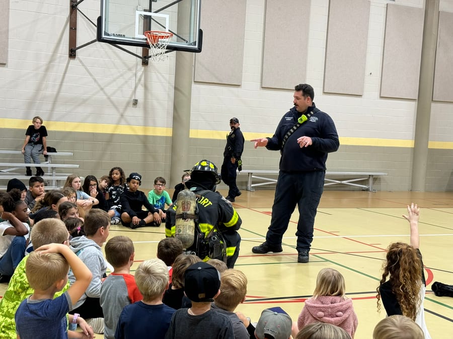 winter_camp_touch-a-truck_20240104 (64)
