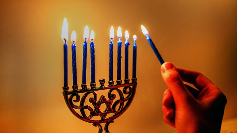 RNS-Salkin-Menorah2