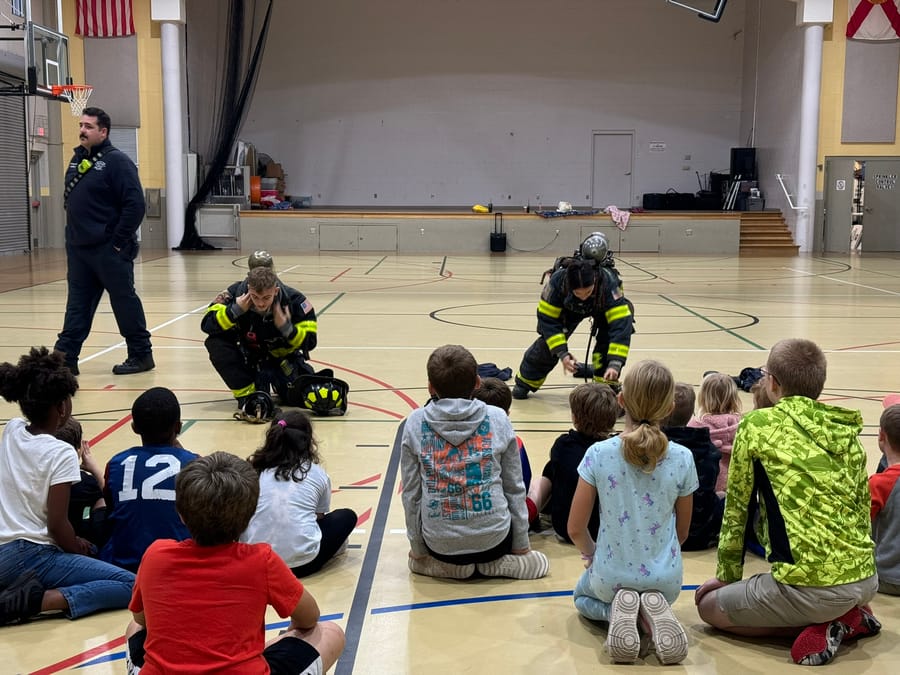 winter_camp_touch-a-truck_20240104 (63)