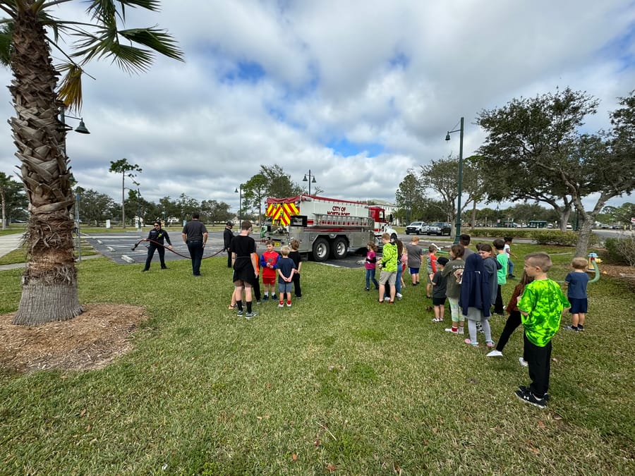 winter_camp_touch-a-truck_20240104 (78)