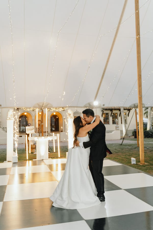 wolhaupter-wedding-sneak-peeks-32