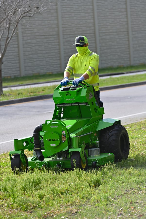 20240313_ElectricMowerPhoto _002_SD