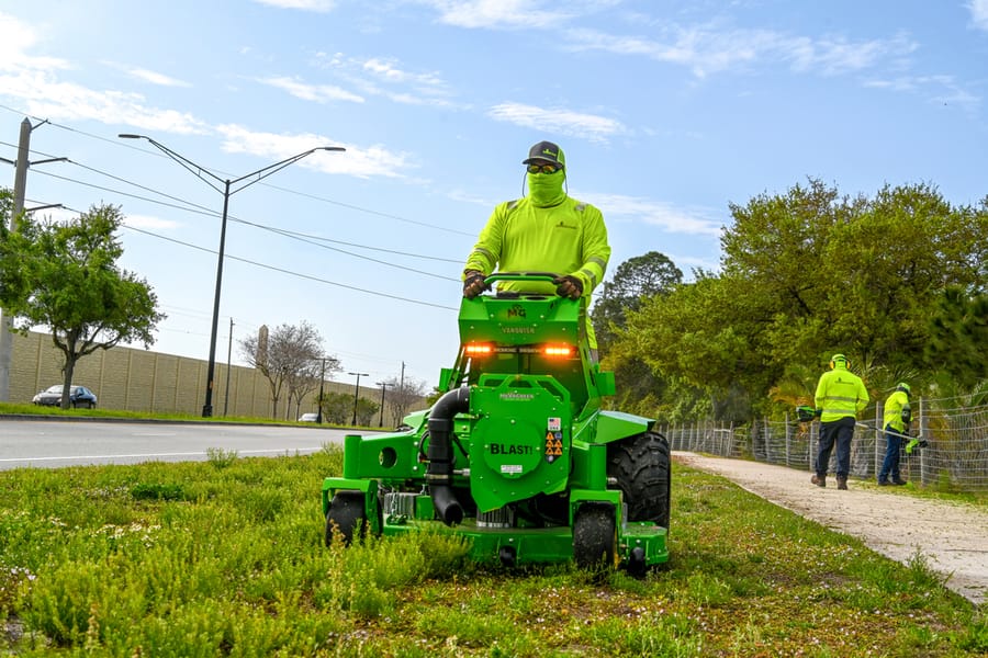 20240312_ElectricMowerPhoto _016_SD
