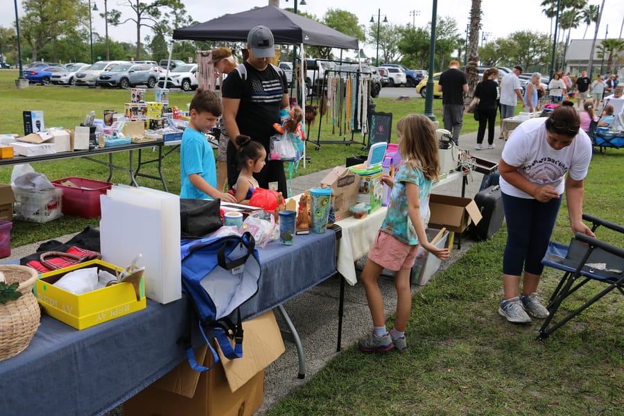 CommunityYardSale_20240316 (194)