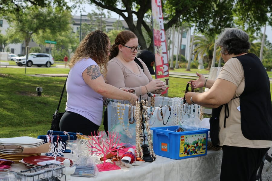CommunityYardSale_20240316 (93)